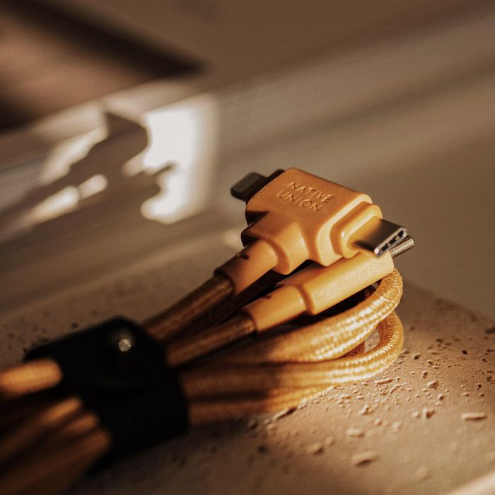 Native Union Belt Cable Duo Cable de Carga Universal USB-C y Lightning 2 en 1 con Correa de Cuero Kraft de 1.5m - C To C/L