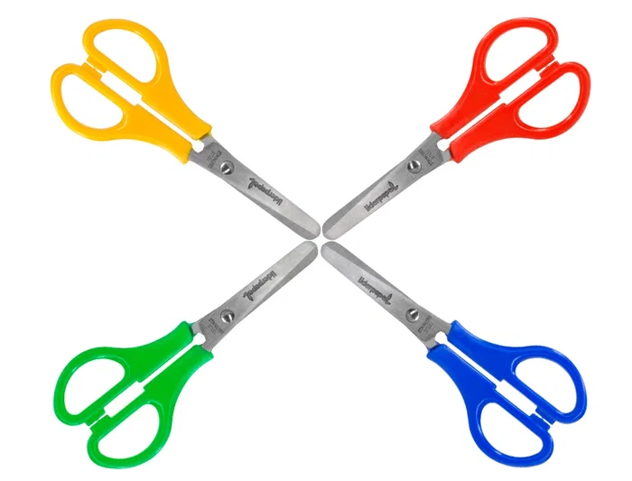 Liderpapel Tijera PS-52-D con Funda, 14 cm, Puntas Redondeadas, Acero Inoxidable, Mango Plástico, Colores Surtidos, Uso Hogar y Oficina