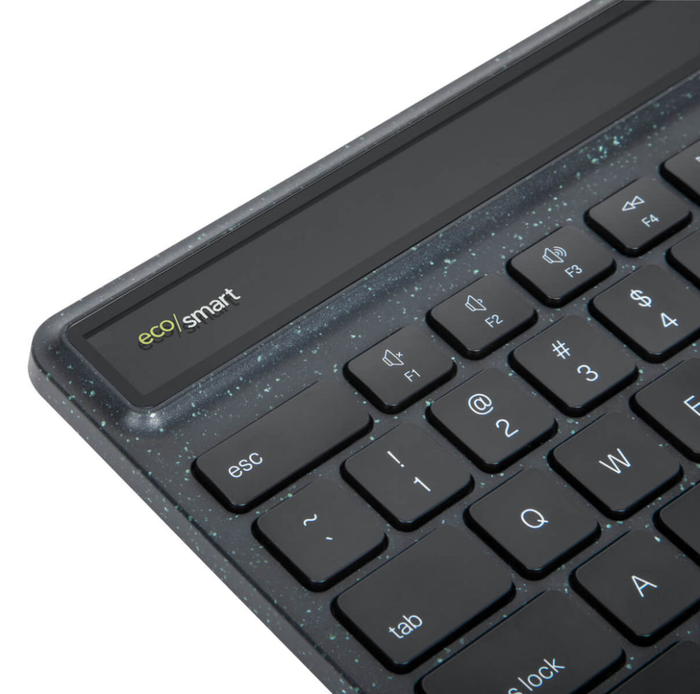 Targus EcoSmart Teclado Universal Bluetooth QWERTY Español Negro con Retroiluminación LED Recargable Targus EcoSmart Teclado Universal Bluetooth QWERTY Español Negro con Retroiluminación LED Recargable