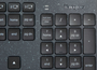 Targus EcoSmart Teclado Universal Bluetooth QWERTY Español Negro con Retroiluminación LED Recargable