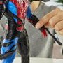 Hasbro Spider-Man VenomVersus Transformación Líquida