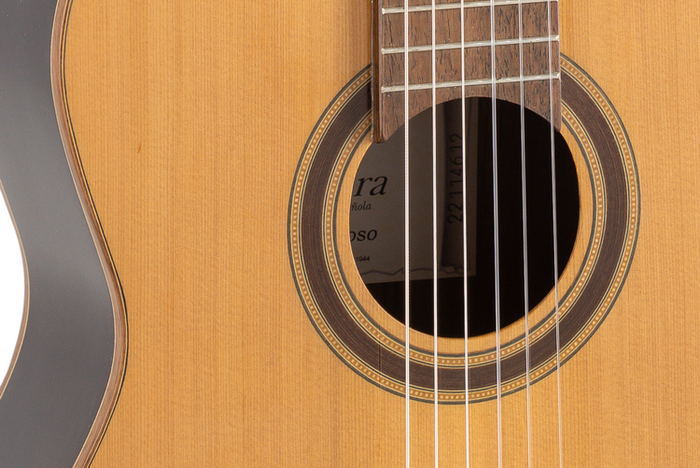 Guitarra Clásica Admira Virtuoso Serie Conservatorio