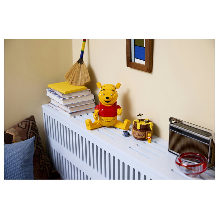 LEGO Disney 43300 Winnie the Pooh Set de Construcción Multicolor de 1399 piezas
