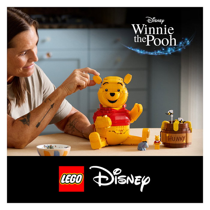 LEGO Disney 43300 Winnie the Pooh Set de Construcción Multicolor de 1399 piezas