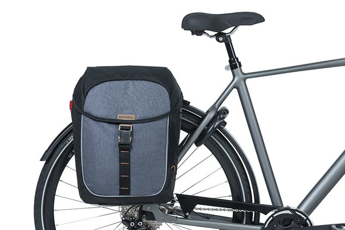 Basil Miles Alforjas Unisex para Bicicleta, Doble Bolsa, Impermeable IPX3, 34L, Gris/Negro, Instalación Portaequipajes con MIK