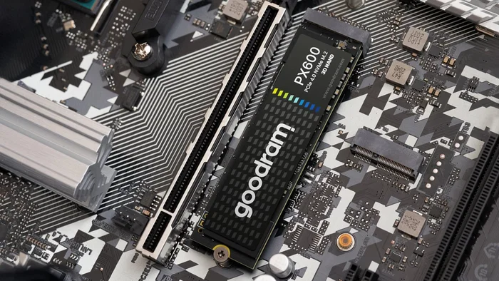 Goodram PX600 1 TB M.2 NVMe PCIe 4.0 x4 Goodram PX600 1 TB M.2 NVMe PCIe 4.0 x4