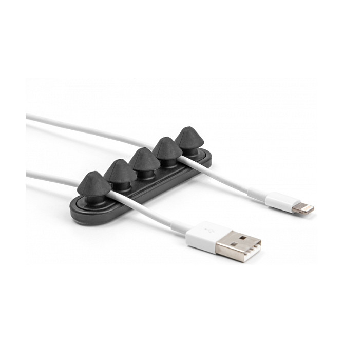 DeLOCK Juego de 2 Portacables Autoadhesivos con 5 Pasacables Negro