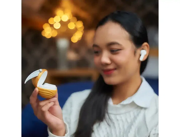 Wondee Auriculares Inalámbricos Bluetooth 5.0 Harry Potter Snitch Dorada True Wireless, 8h Autonomía, Estuche Táctil, para Música y Llamadas
