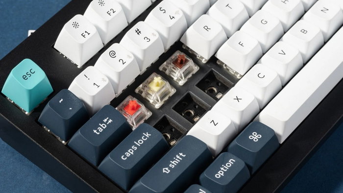 Keychron Q5M-M1 Teclado Gaming 96% Red Switch RGB Hot-Swap White-Black