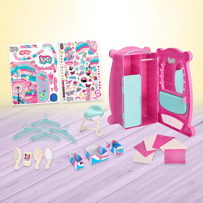 Famosa Nancy Nac94000 Armario Tocador con Espejo y Barras para Colgar Ropa, Asiento y Percha Famosa Nancy Nac94000 Armario Tocador con Espejo y Barras para Colgar Ropa, Asiento y Percha