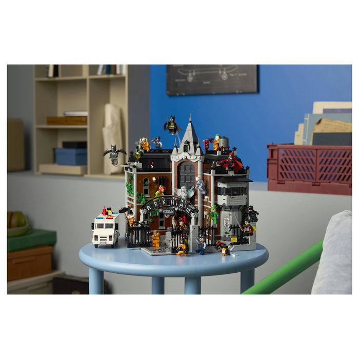 LEGO 76300 DC S.H. Batman - Arkham Asylum