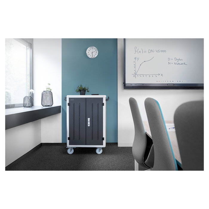 Digitus Armario de Carga Móvil para 30 Portátiles/Tabletas hasta 15.6", USB-C, con Desinfección UV-C, 540W, Negro, Ruedas, Gestión de Cables, Cierre con Llave
