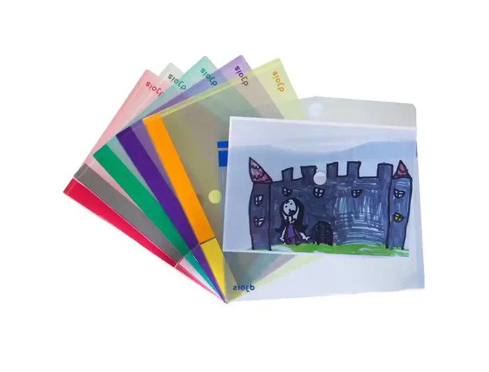 Djois Carpeta con Broche de Polipropileno A4 Horizontal, 80% Reciclado, Capacidad 90 Hojas, Pack de 12 Unidades en Colores Surtidos