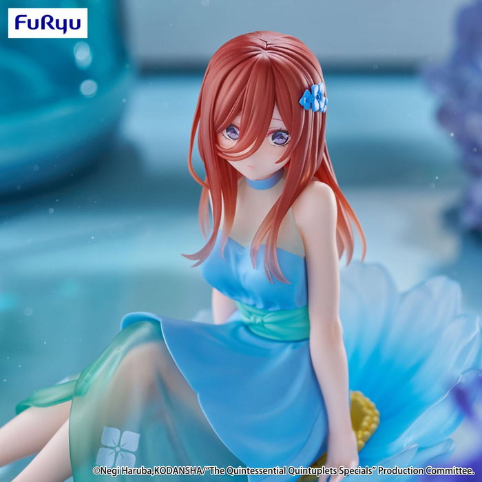 The Quintessential Quintuplets Specials Estatua PVC Bloo-me! Nakano Miku 11 cm The Quintessential Quintuplets Specials Estatua PVC Bloo-me! Nakano Miku 11 cm