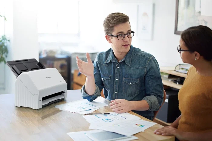 Canon Escáner de Sobremesa imageFORMULA R30 con Alimentador Automático (ADF), Escaneo Duplex 25ppm, USB, Color, 600 DPI, A4, Blanco