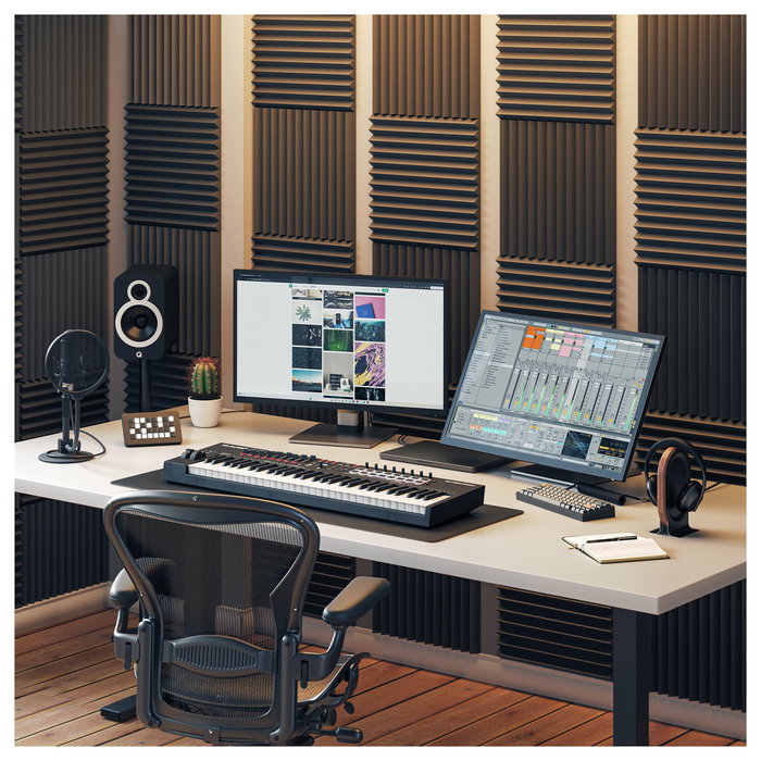 ALOGIC Monitor 32" 4K UHD Táctil con Webcam 8MP y Suministro de Energía USB 65W 32C4KPDWT