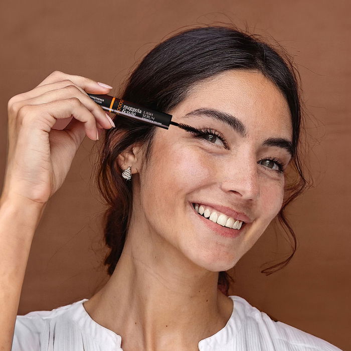 Nuggela & Sulé LASH Serum Fortalecedor y Voluminizador de Pestañas 10 ml