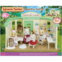 Sylvanian Families 5096 Consultorio Médico con Accesorios para Niñas a Partir de 4 Años