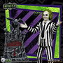 Mezco Toyz Figura Beetlejuice Traje a Rayas 5 Points 9.5 cm - Figura de Acción Coleccionable con Lápida, inspirada en la película de Tim Burton (1988)
