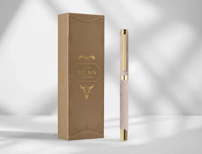 Belius Wild West Roller de Aluminio Beige Tinta Negra Punta 0.7mm con Diseño de Botas Vaqueras