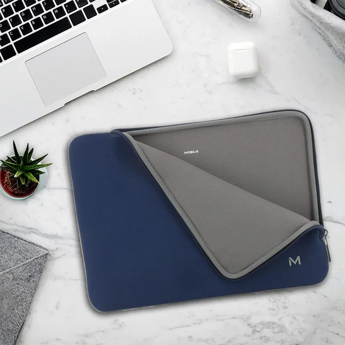 Mobilis 049021 Funda de Neopreno para MacBook Pro 13" y 14" (35.6 cm), 14 Pulgadas - Resistente a Rayones y Golpes, Color Azul Gris