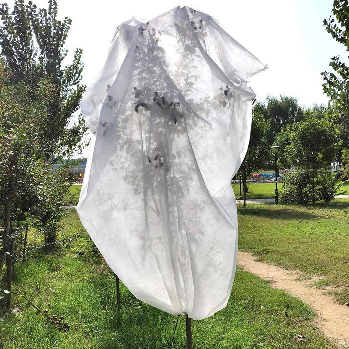 Biotop Ø 1,5 x 1,8 m Capuchas de Protección para Plantas Saco Maxy Artic. Gramaje 30gr/m² Tratamiento UV