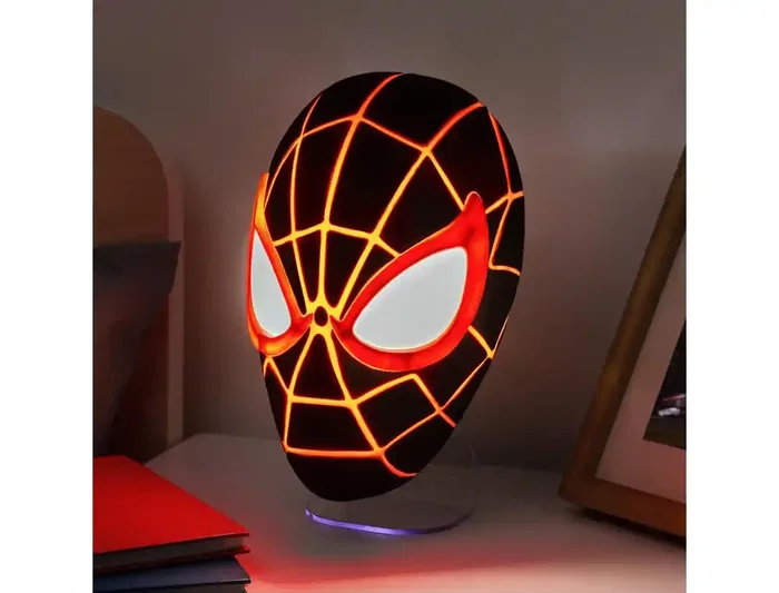 Wondee Lampara Mascara Miles Morales Spider-Man, Luz Decorativa LED 5W, 180 Lumenes, 180x115x175 mm
