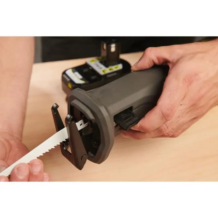 Ryobi Sierra alternativa sin escobillas 18V AAAOD74649 - 0-3200 cp/min, Recorrido 32 mm, Capacidad madera 210 mm, Sistema antivibración