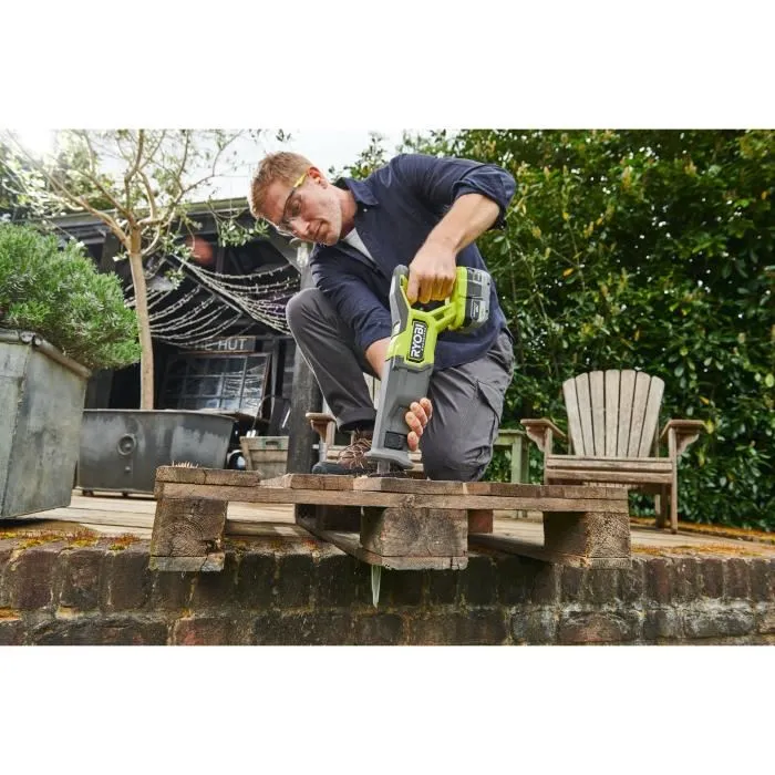 Ryobi Sierra alternativa sin escobillas 18V AAAOD74649 - 0-3200 cp/min, Recorrido 32 mm, Capacidad madera 210 mm, Sistema antivibración