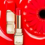 Guerlain KissKiss Shine Bloom Bálsamo Labial Color Wild Kiss #509 - Hidratación 24h, 95% Natural, 3.2g