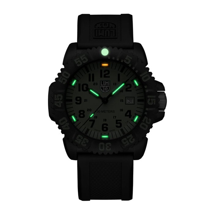 Reloj Hombre Luminox X2.2067.1 (Ø 44 mm)