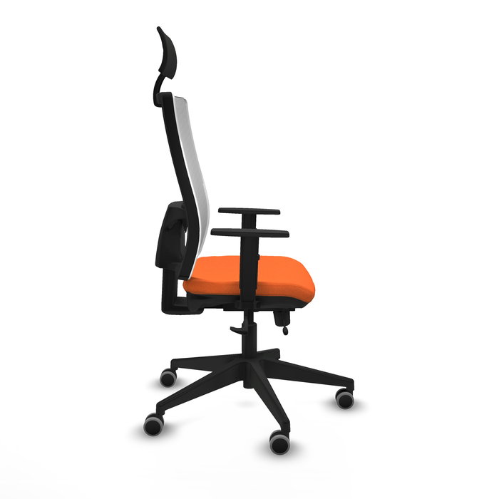 Silla de oficina Horna con mecanismo Sincro/Traslack tapizada con Tela color Naranja y malla color Blanco. Equipada con lumbar 1D, Brazos 1D, Cabecero Fijo y Ruedas 65 mm parqué