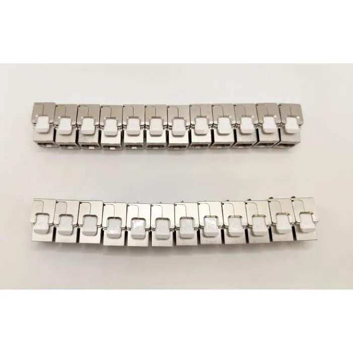 Lineaire Pack de 24 conectores RJ45 Cat.6a Keystone PR24AS24 blindados