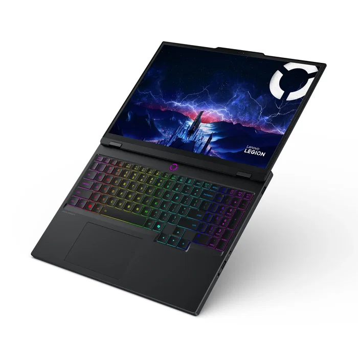 Lenovo Legion 5 15IAX10 Intel Core Ultra 7, 32 GB RAM, 1 TB SSD, RTX 5070, 15.1 pulg OLED
