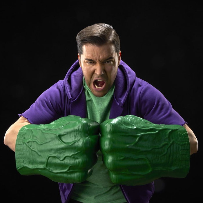 Hasbro Puños Premium El Increíble Hulk Marvel Legends Series Hasbro Puños Premium El Increíble Hulk Marvel Legends Series