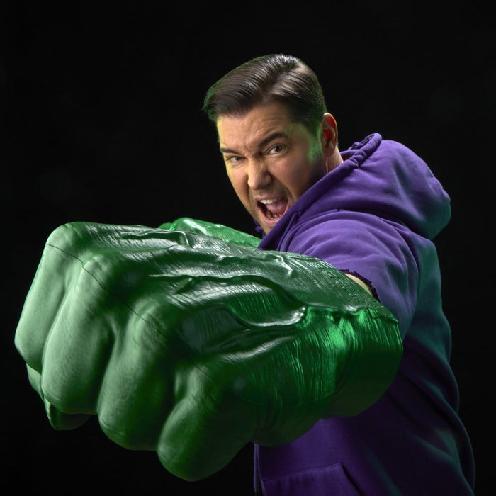 Hasbro Puños Premium El Increíble Hulk Marvel Legends Series Hasbro Puños Premium El Increíble Hulk Marvel Legends Series