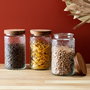 Home Deco Factory Bote Relieve Vidrio Con Tapa Acacia y Silicona 1 L