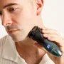 Taurus 3 Side Water Shave Afeitadora de Rotación para Hombres con 3 Cabezales en Negro y Azul