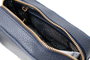 Vince Camuto Bolso Cruzado Vicenza - Navy Blue de Piel de Polivinilo para Mujer