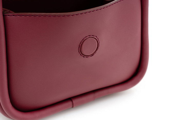 Vince Camuto Bolso Rojo Claret Piel de Polivinilo 19x9x15 cm