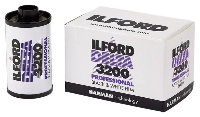 Ilford 3200 Delta 120 Blanco y Negro Ilford 3200 Delta 120 Blanco y Negro