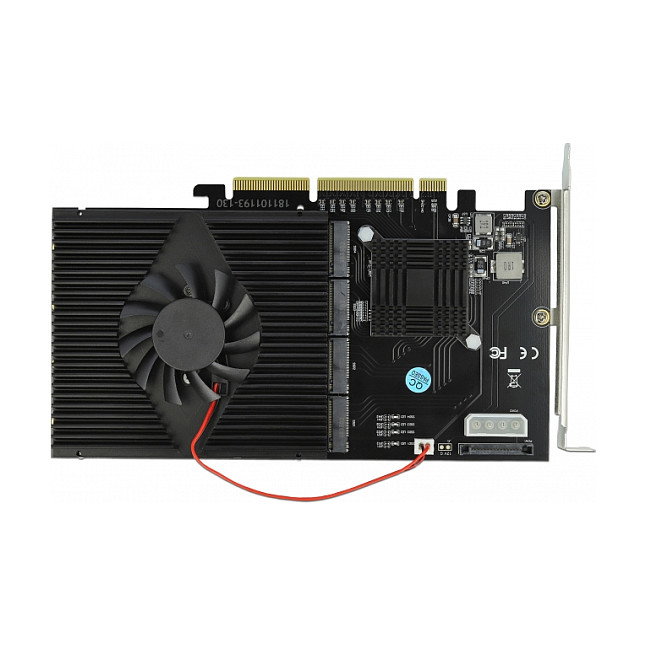 DeLOCK 90409 Tarjeta PCI Express x8/x16 para 4 Unidades NVMe M.2 Internas - PCIe 3.0, Enfriamiento Activo con Ventilador, Compatible con Windows y Linux