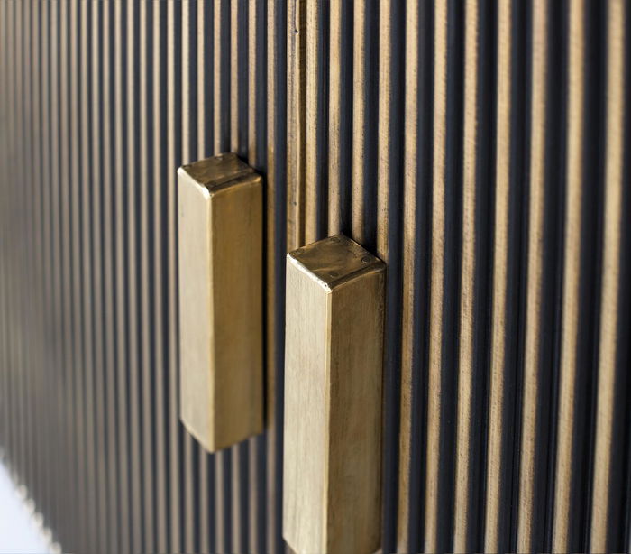 Giner & Colomer - Aparador en Madera de Mango y Bronce 150 cm con 3 Cajones y 2 Puertas, Mueble de Salón o Comedor Giner & Colomer - Aparador en Madera de Mango y Bronce 150 cm con 3 Cajones y 2 Puertas, Mueble de Salón o Comedor