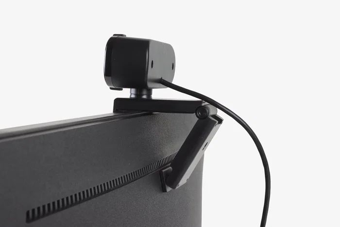 Iggual Webcam USB 4K UHD WC3840 Business Pro View - 8 MP, Gran Angular, Micrófono con Cancelación de Ruido, Plug & Play, Negro - igg319949