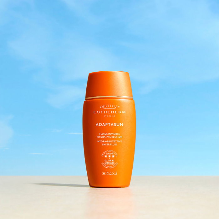 Institut Esthederm Adaptasun Fluido Solar Facial SPF50 - Protector Solar con Hidratación, Textura Imperceptible y Acabado Nude, 40 ml