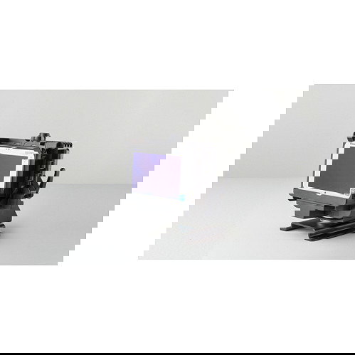 Gamber-Johnson 7170-0585 Soporte de sobremesa alto ajustable inclinación/giro con base DS56, color negro