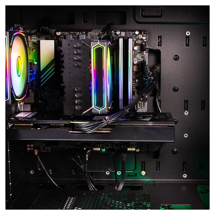 Captiva PC Gaming I89-522 con Intel Core Ultra 9 285K, 32 GB RAM, 1 TB SSD, NVIDIA GeForce RTX 5070 Ti 16GB, Windows 11 Home