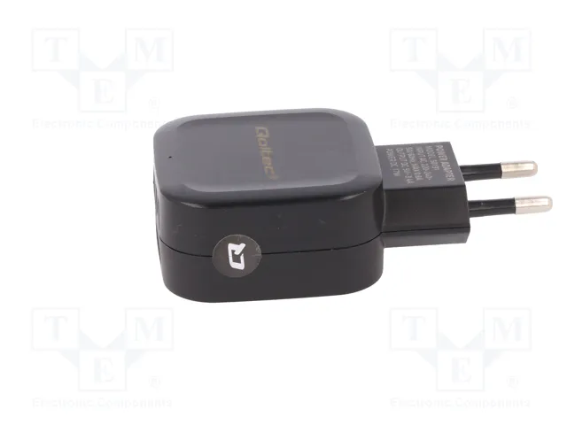 Qoltec Cargador de red 17W 5V 3.4A con 3x USB