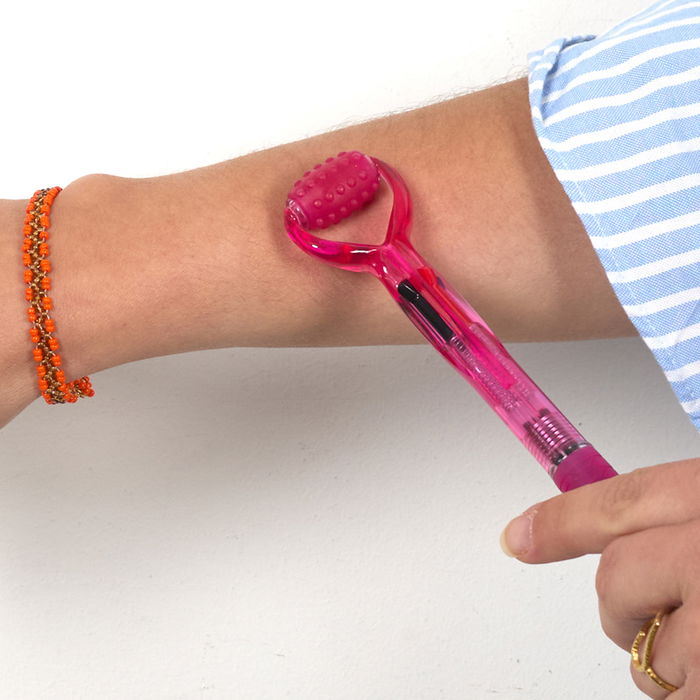 The Concept Factory Bolígrafo 4 Colores Masaje con Rodillo Masajeador y Tintas Intercambiables