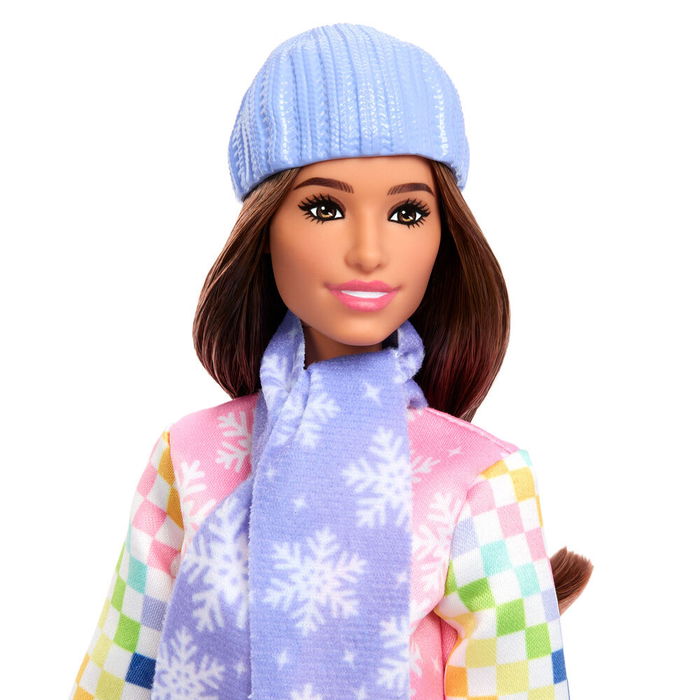 Mattel Muñeca Barbie Snowboarder +10 Accesorios Tabla Snowboard Cambia Color Edad +3 Años